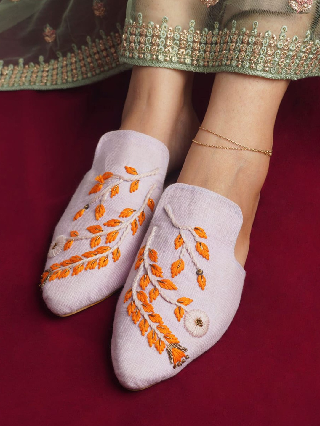 

Adwitiya Women Floral Embroidered Mules, Lavender