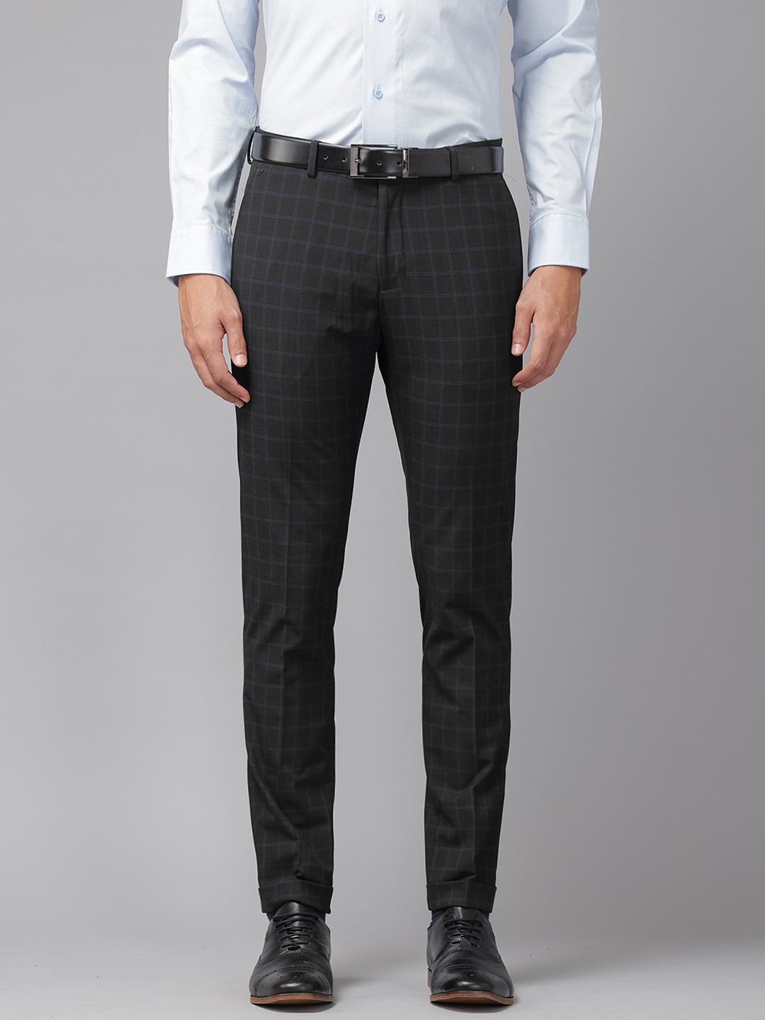 

Blackberrys Men Checked Low-Rise Phoenix Fit Formal Trousers, Black