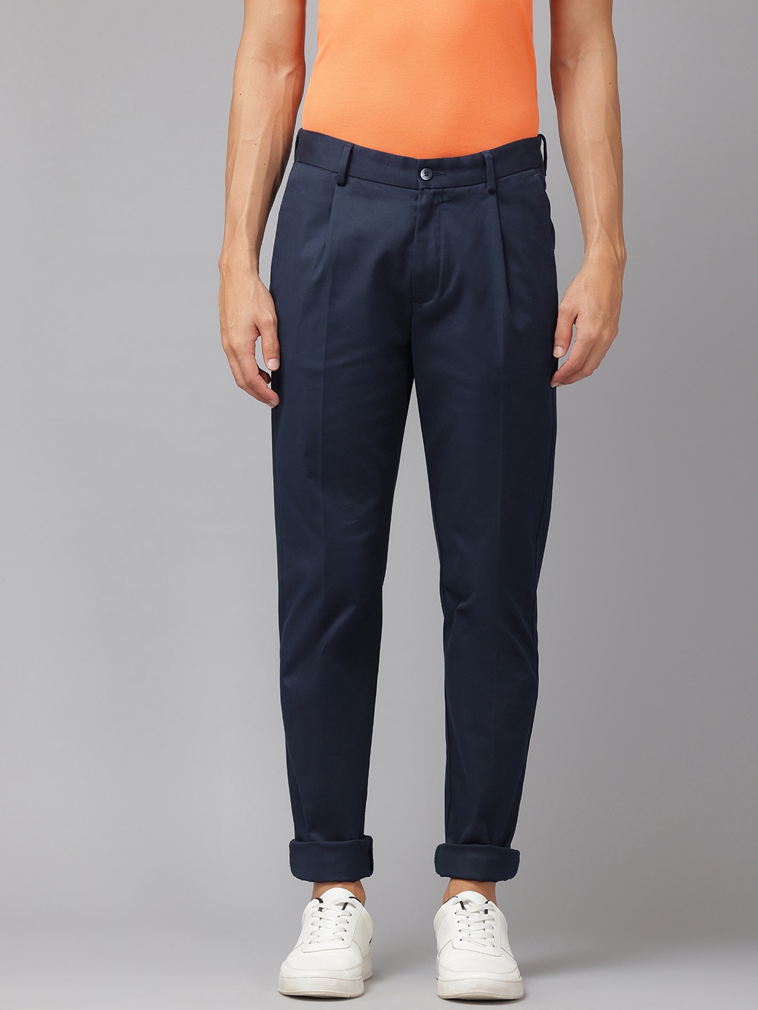 

Blackberrys Men Pleated Trousers, Navy blue
