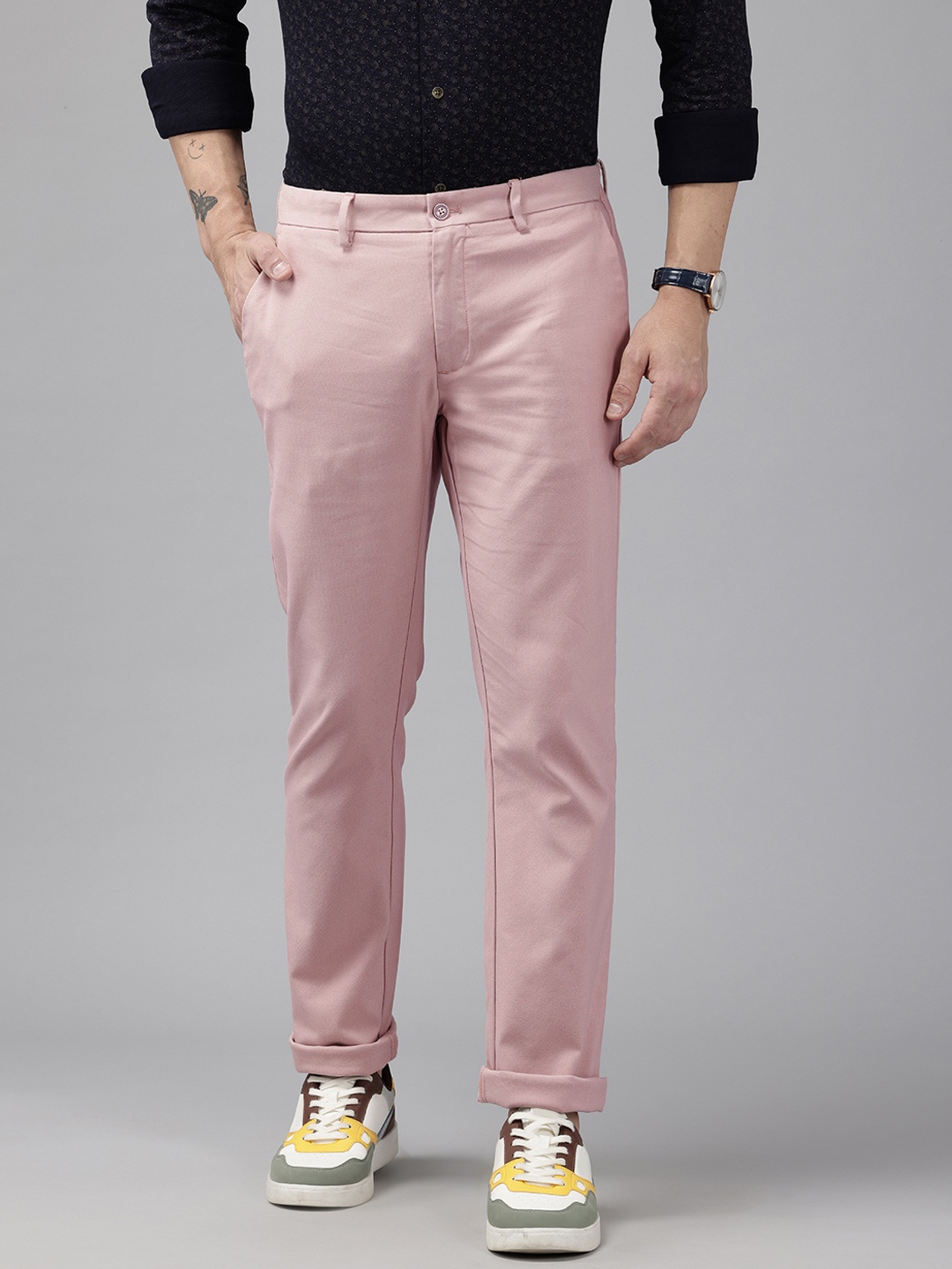 

Blackberrys Men Slim Fit Chinos Trousers, Pink