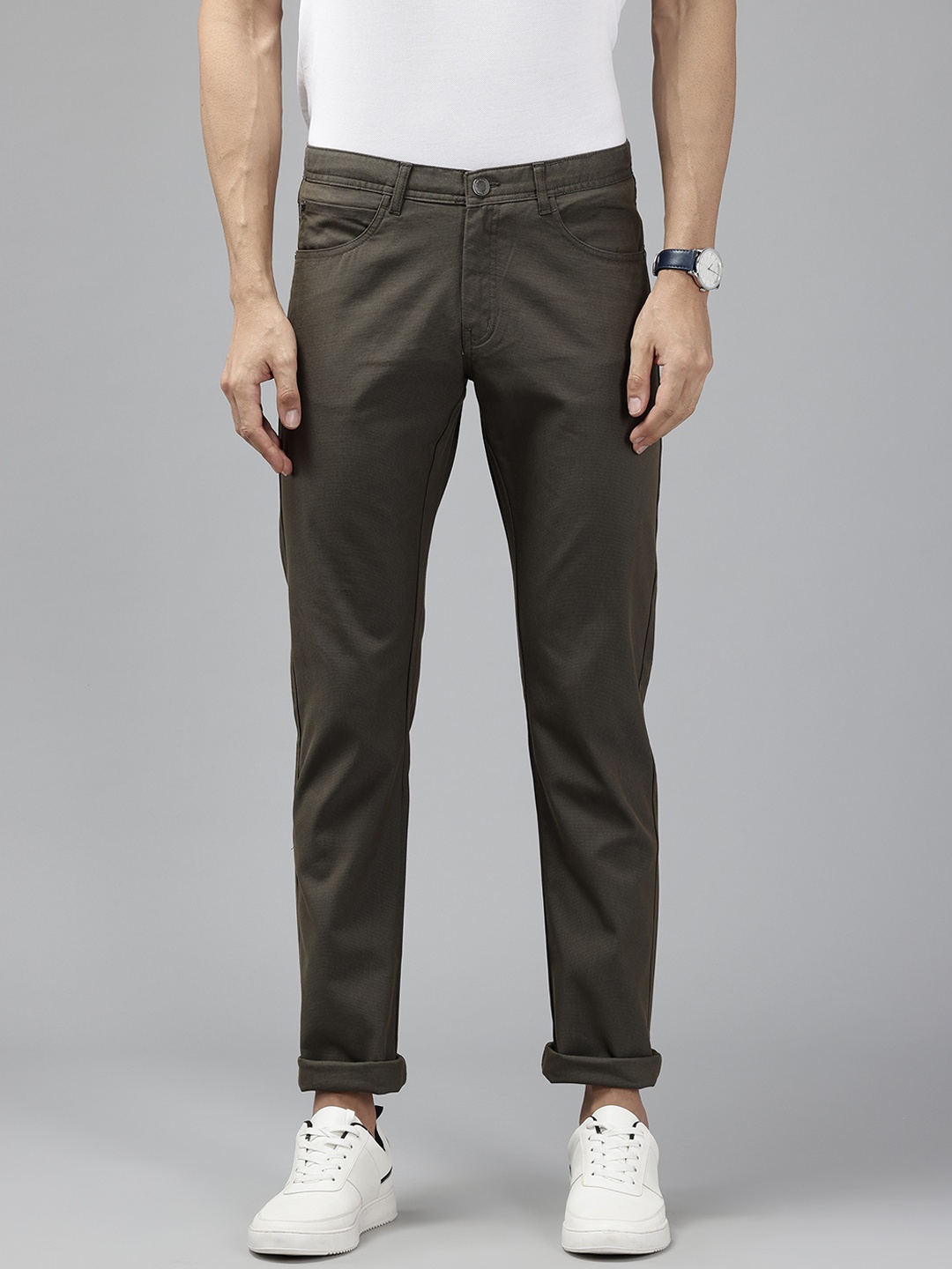 

Blackberrys Men Textured Slim Fit Trousers, Olive