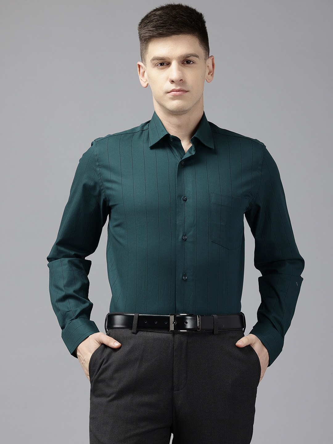 

Blackberrys Men Slim Fit Cotton Striped Formal Shirt, Green