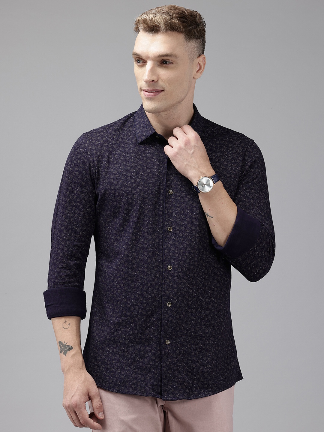 

Blackberrys Men Opaque Pure Cotton Printed Casual Shirt, Navy blue
