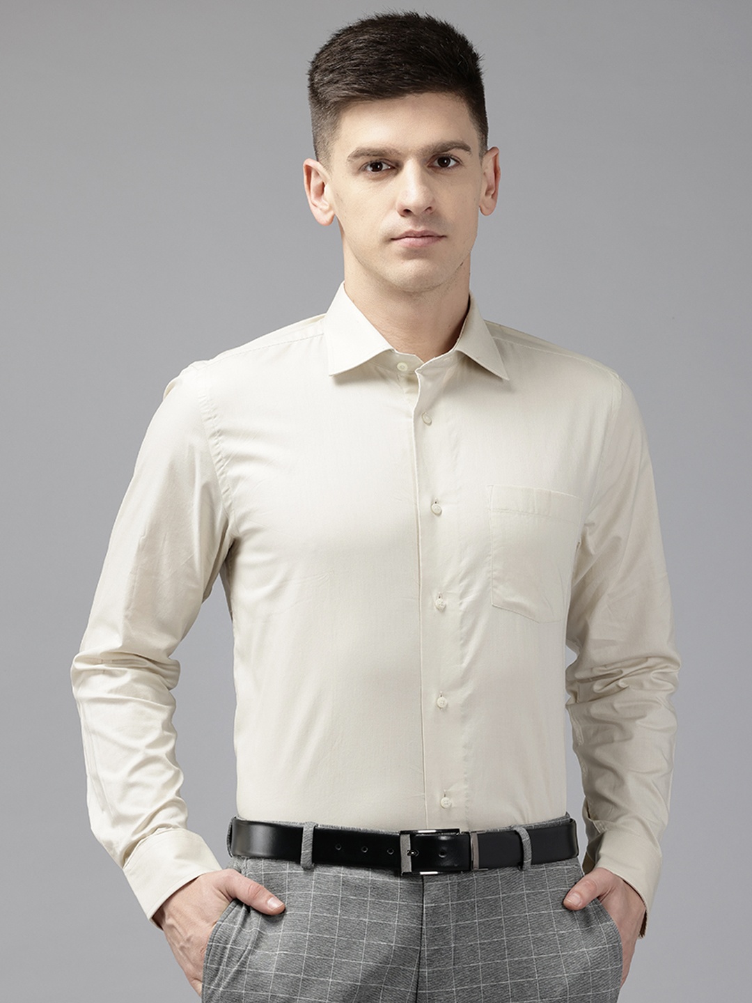 

Blackberrys Men Slim Fit Pure Cotton Formal Shirt, Cream