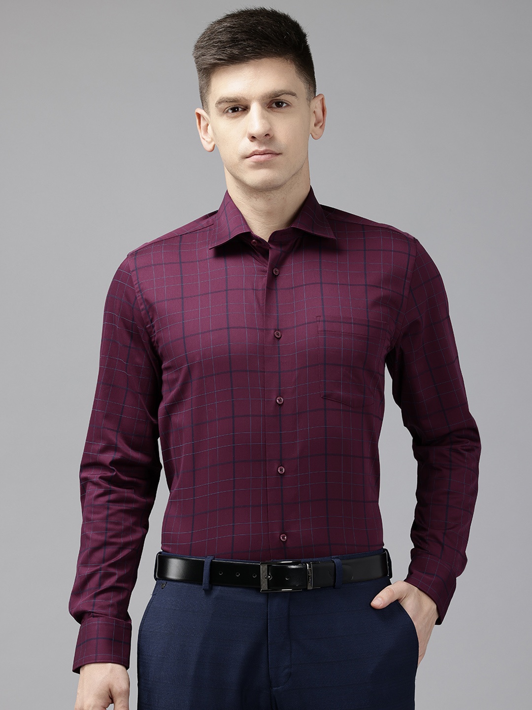 

Blackberrys Men Slim Fit Checked Formal Shirt, Burgundy