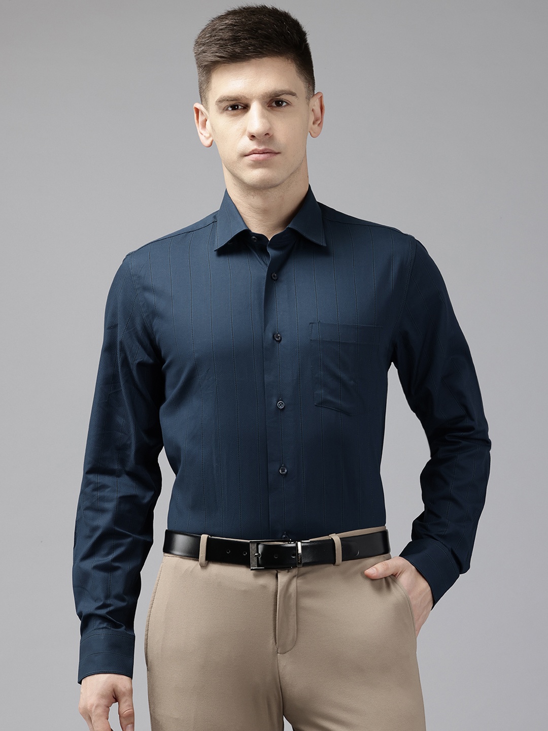 

Blackberrys Slim Fit Formal Shirt, Navy blue