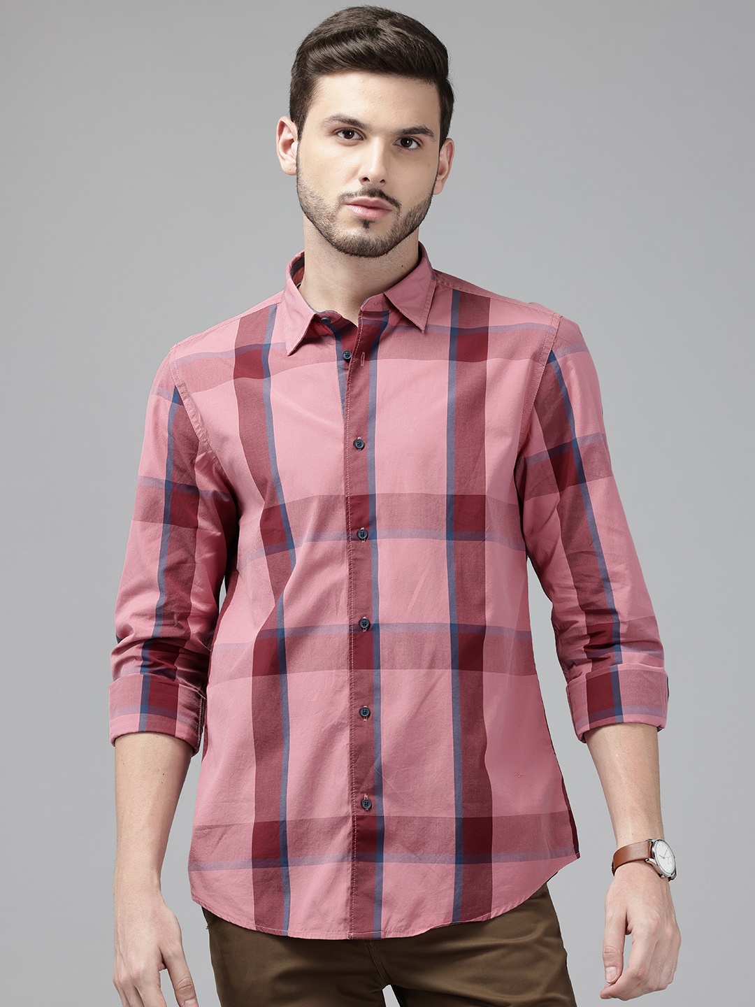 

Blackberrys Men Slim Fit Pure Cotton Checked Casual Shirt, Pink