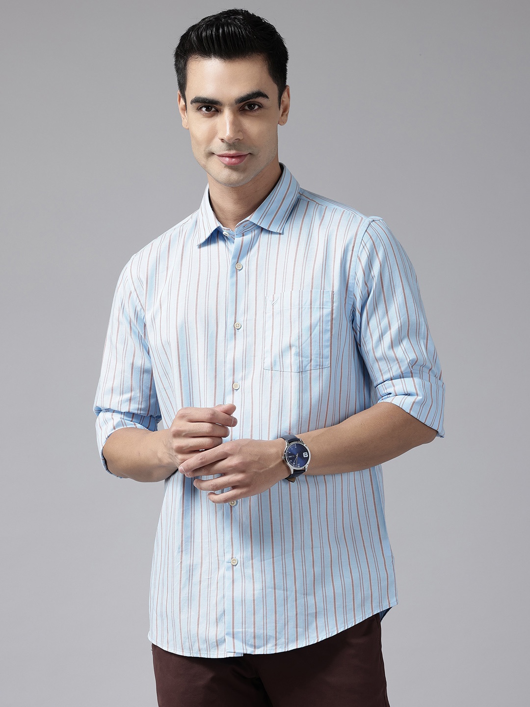 

Blackberrys Men Slim Fit Pure Cotton Striped Casual Shirt, Blue