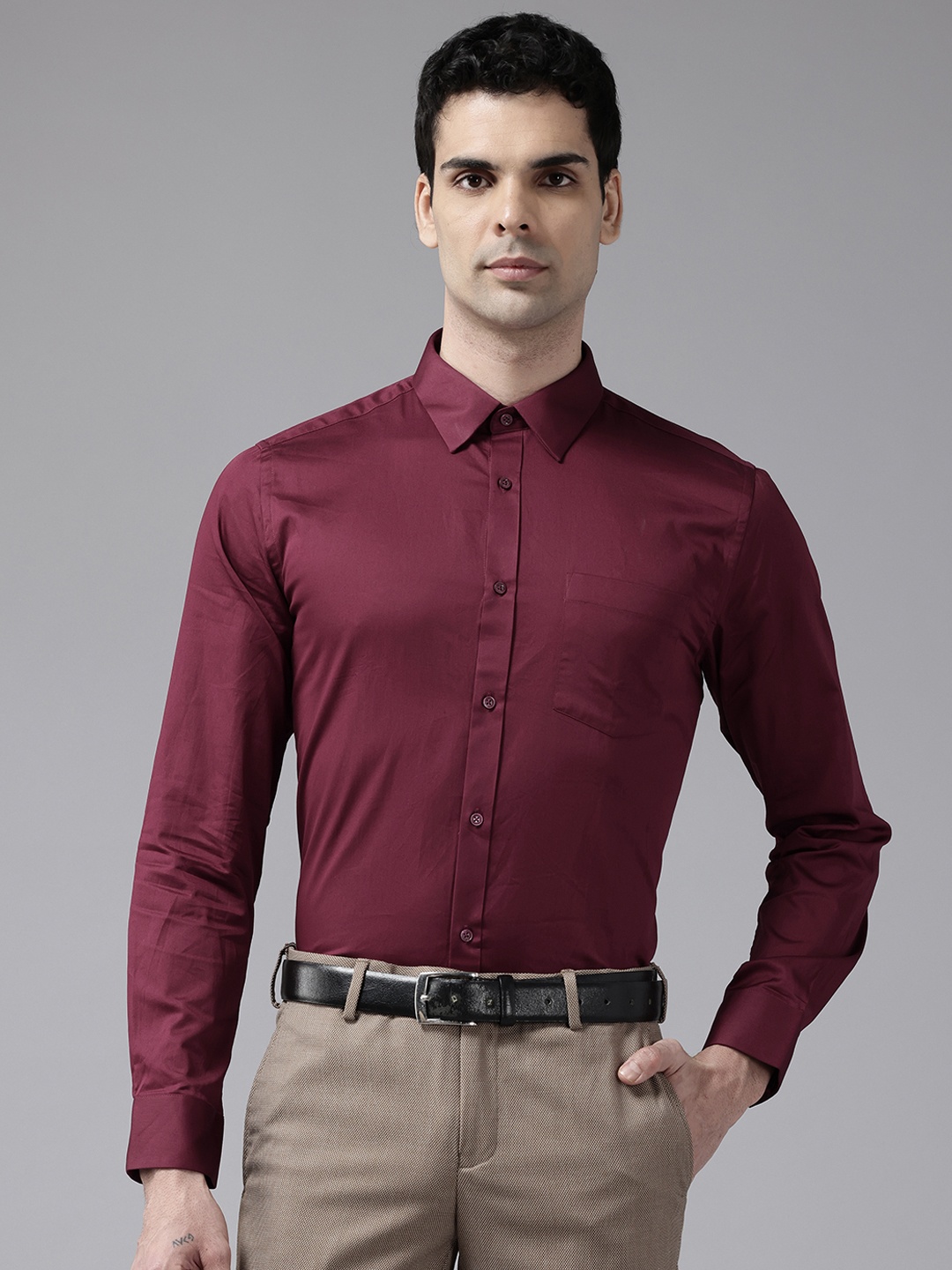 

Blackberrys Men Slim Fit Pure Cotton Formal Shirt, Maroon