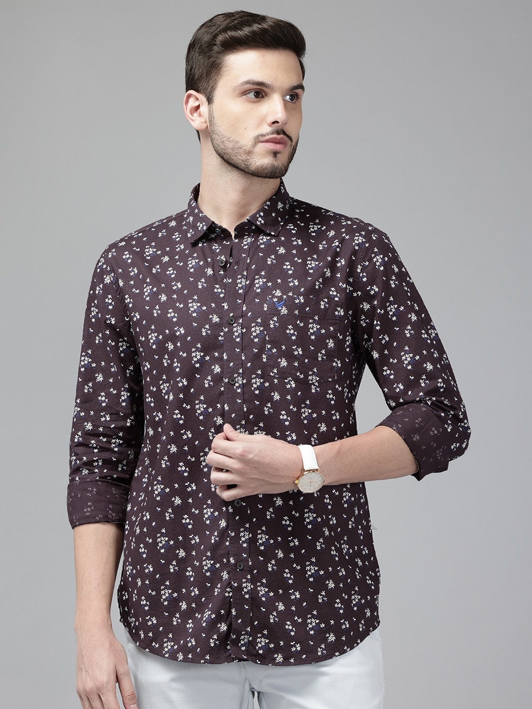

Blackberrys Men Slim Fit Pure Cotton Floral Printed Casual Shirt, Brown