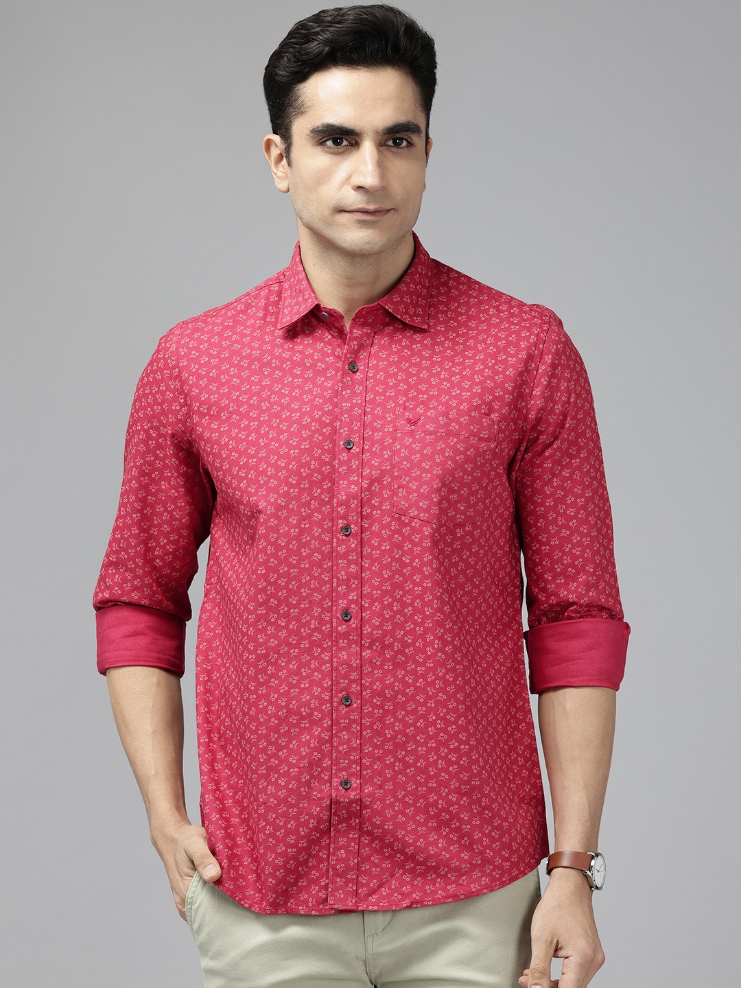 

Blackberrys Men Slim Fit Pure Cotton Floral Printed Casual Shirt, Magenta