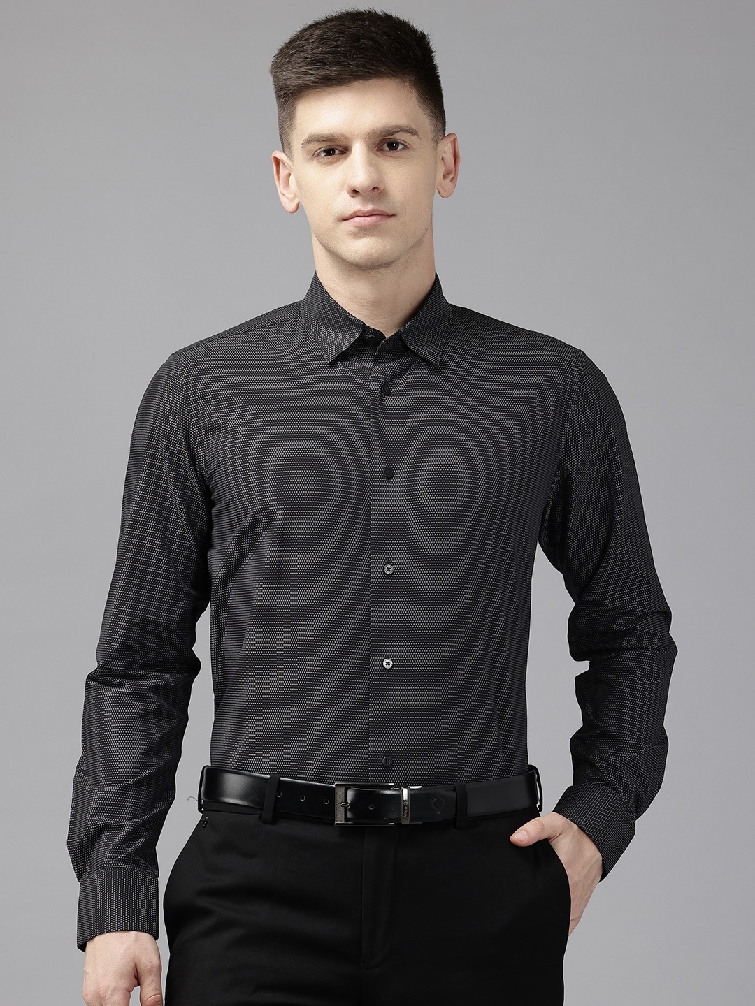 

Blackberrys Men Slim Fit Monochrome Pure Cotton Formal Shirt, Black