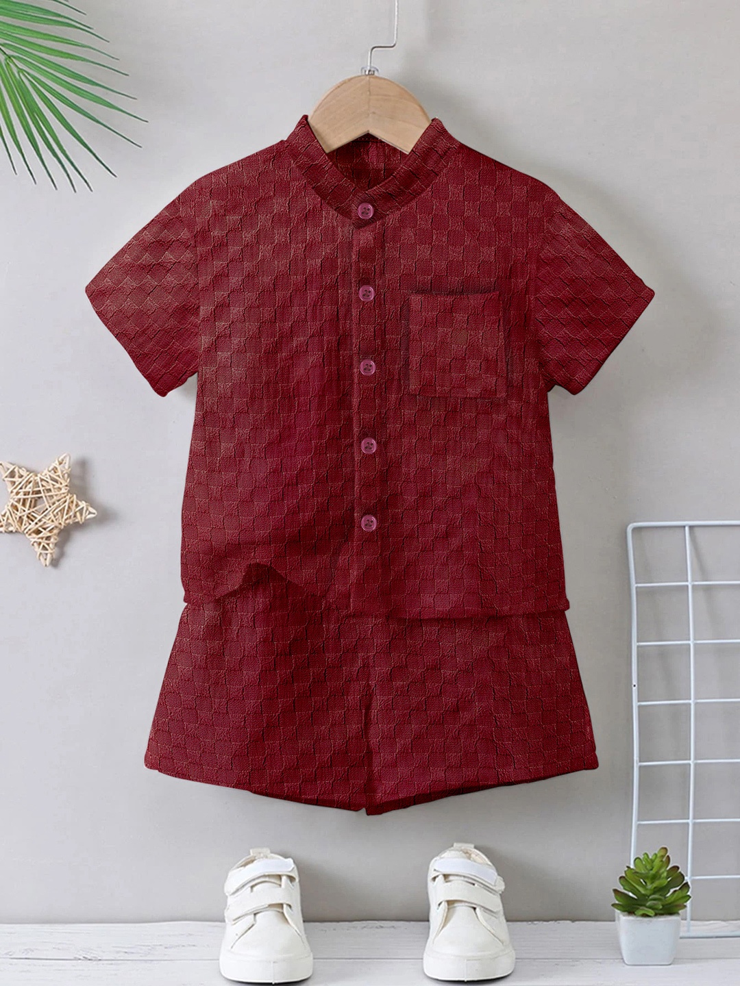 

OMPAX Boys Self Design Shirt with Shorts, Red