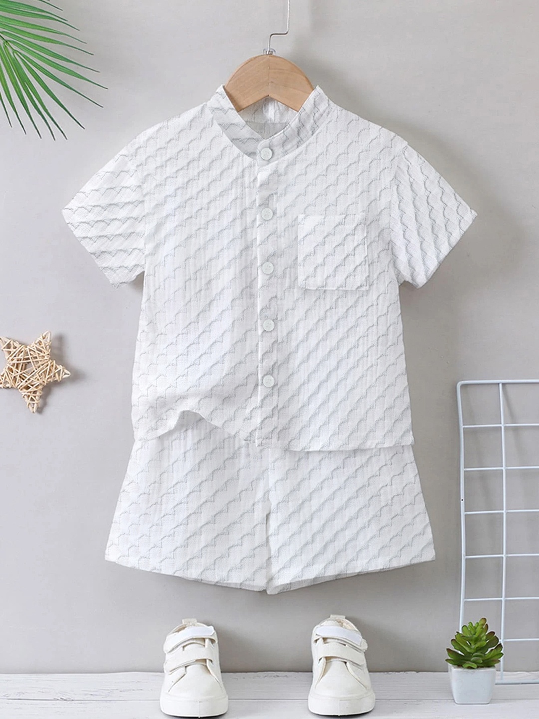 

OMPAX Boys Self Design Shirt with Shorts, White