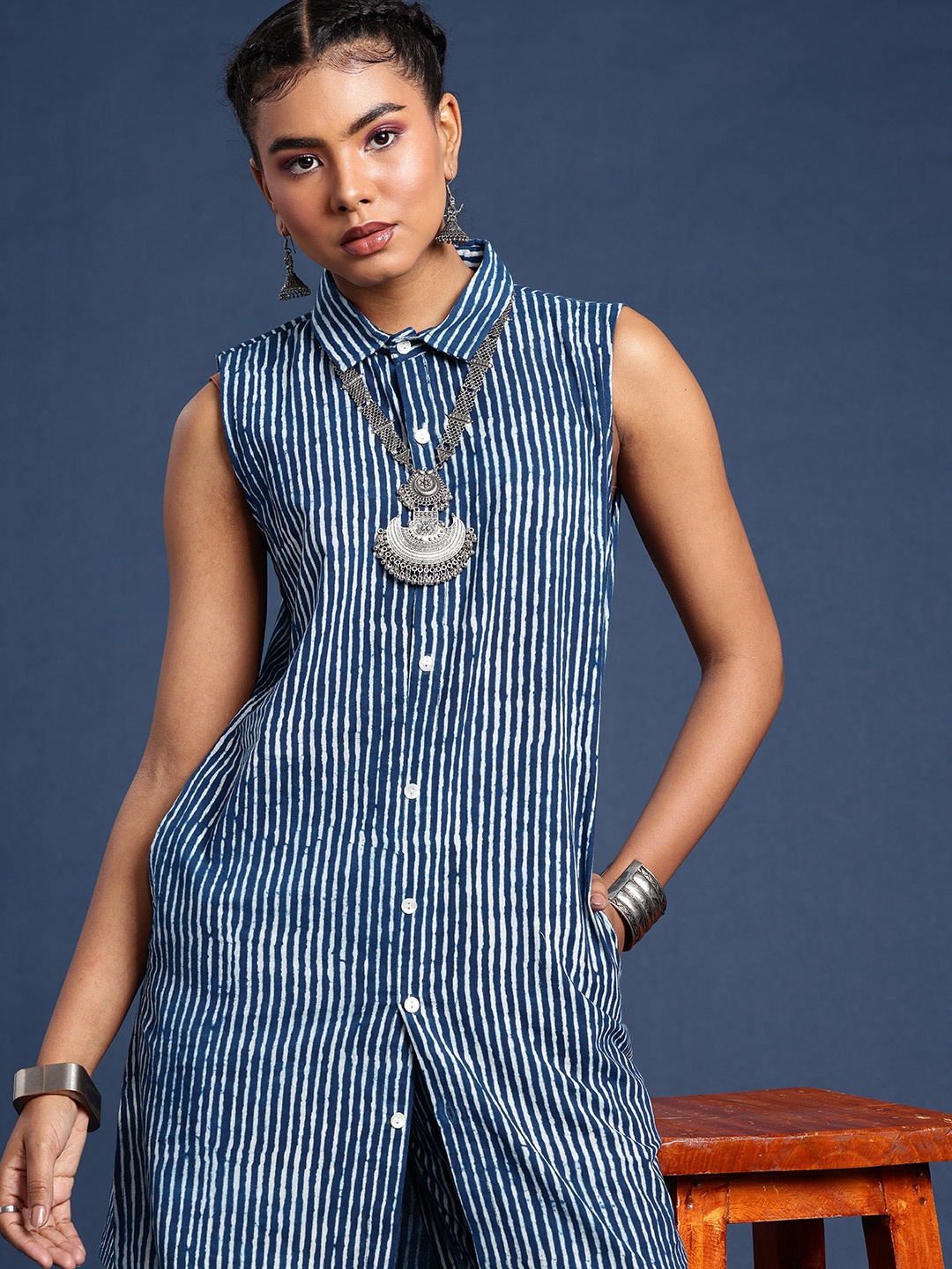 

Taavi Indigo Striped Pure Cotton Tunic with Trousers, Navy blue