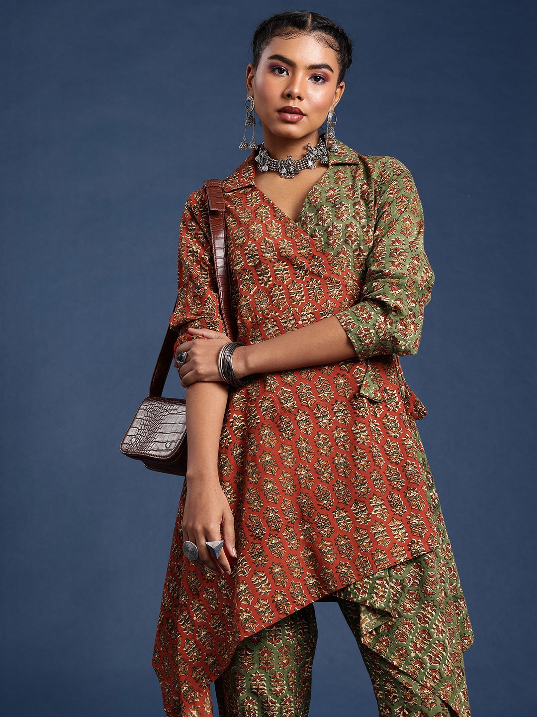 

Taavi Block Print Ethnic Motifs Printed Pure Cotton Angrakha Tunic with Trousers, Olive