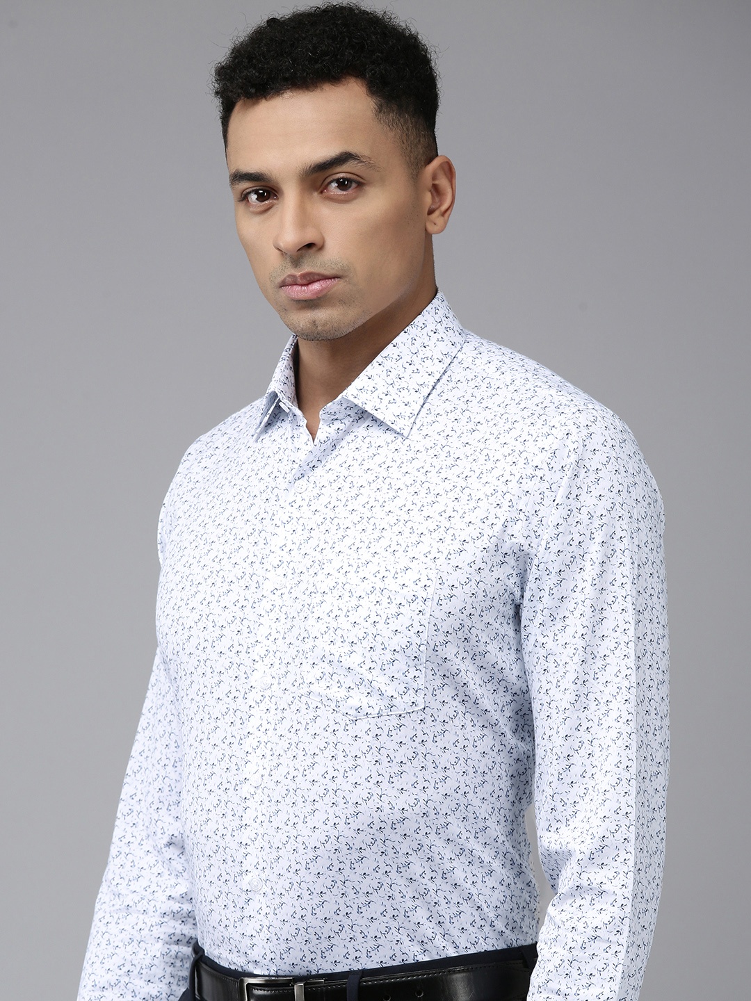 

Van Heusen Pure Cotton Slim Fit Tropical Printed Formal Shirt, White