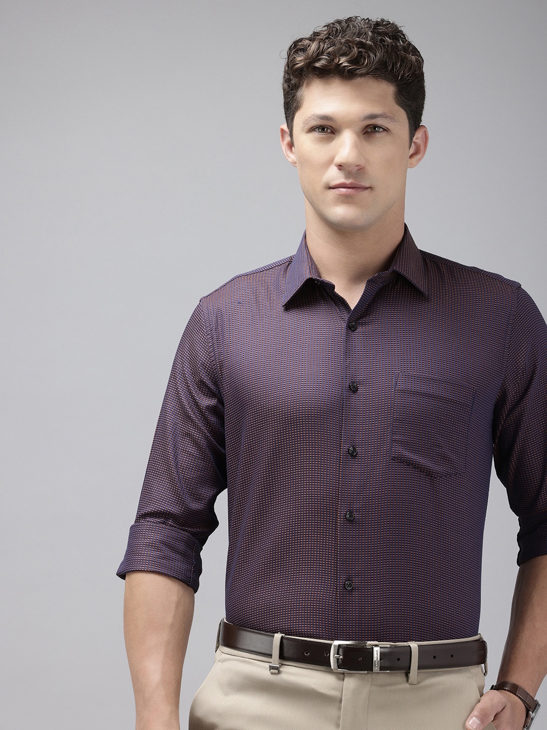 

Van Heusen India Slim Fit Self Checked Pure Cotton Formal Shirt, Multi