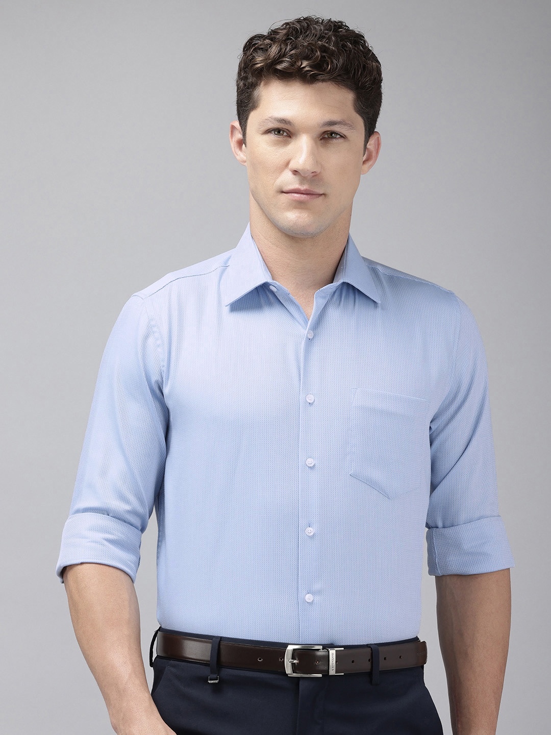 

Van Heusen Pure Cotton Slim Fit Self-Design Textured Formal Shirt, Blue