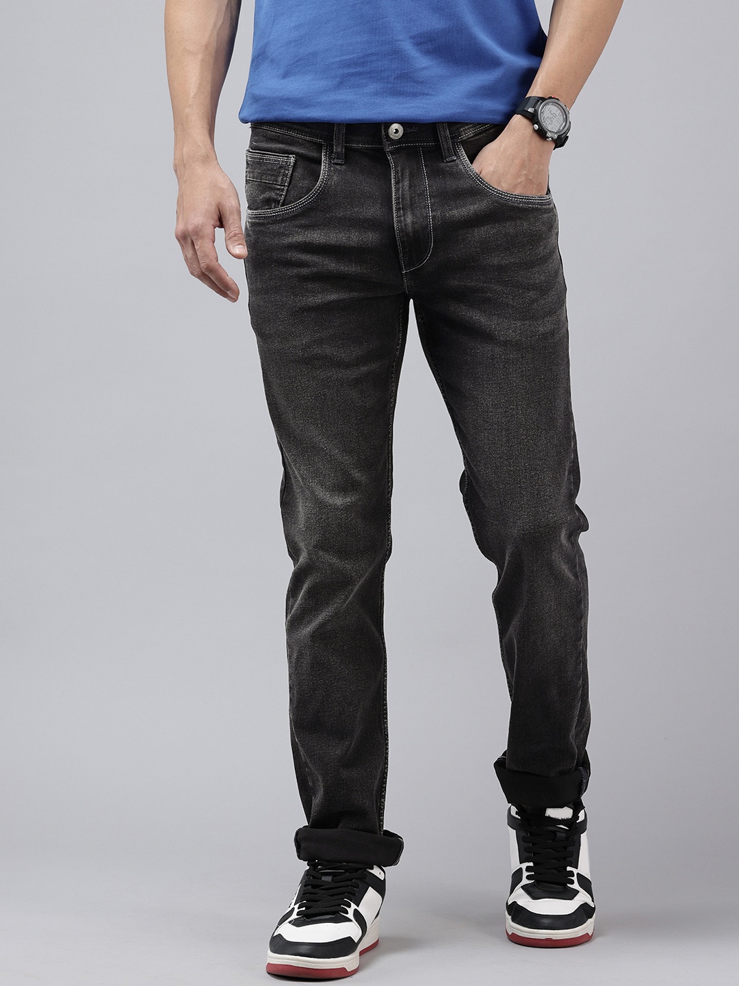 

VAN HEUSEN DENIM LABS Men Pop Slim Fit Light Fade Stretchable Jeans, Black