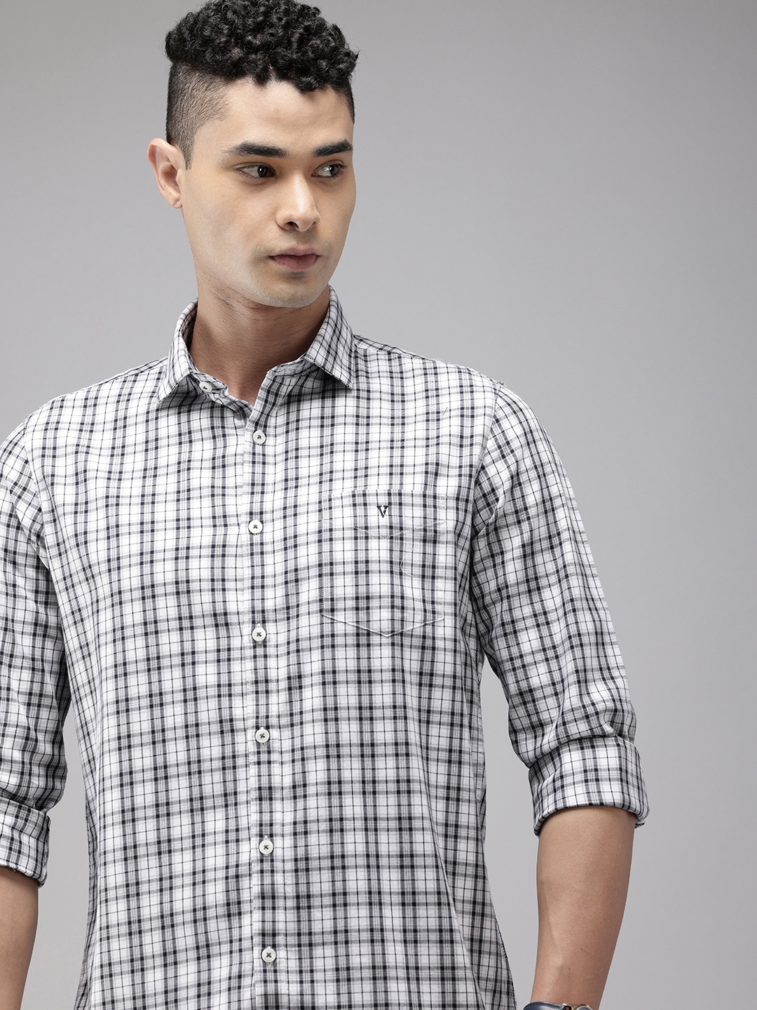 

Van Heusen Sport Pure Cotton Slim Fit Checked Casual Shirt, White