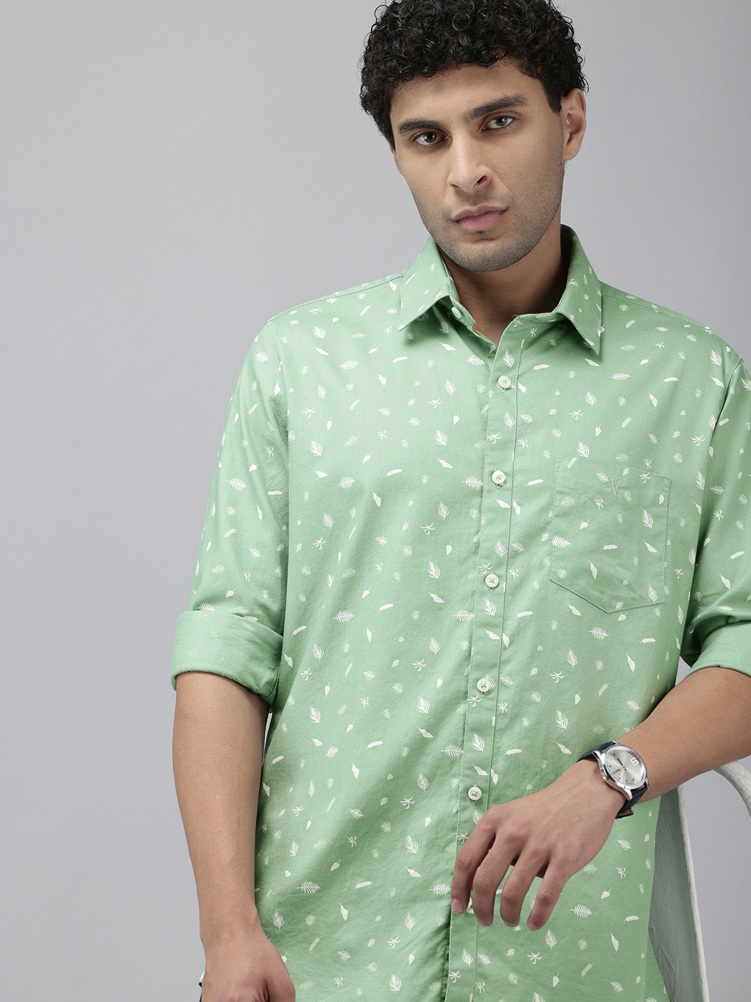 

Van Heusen Sport Pure Cotton Slim Fit Tropical Printed Casual Shirt, Green