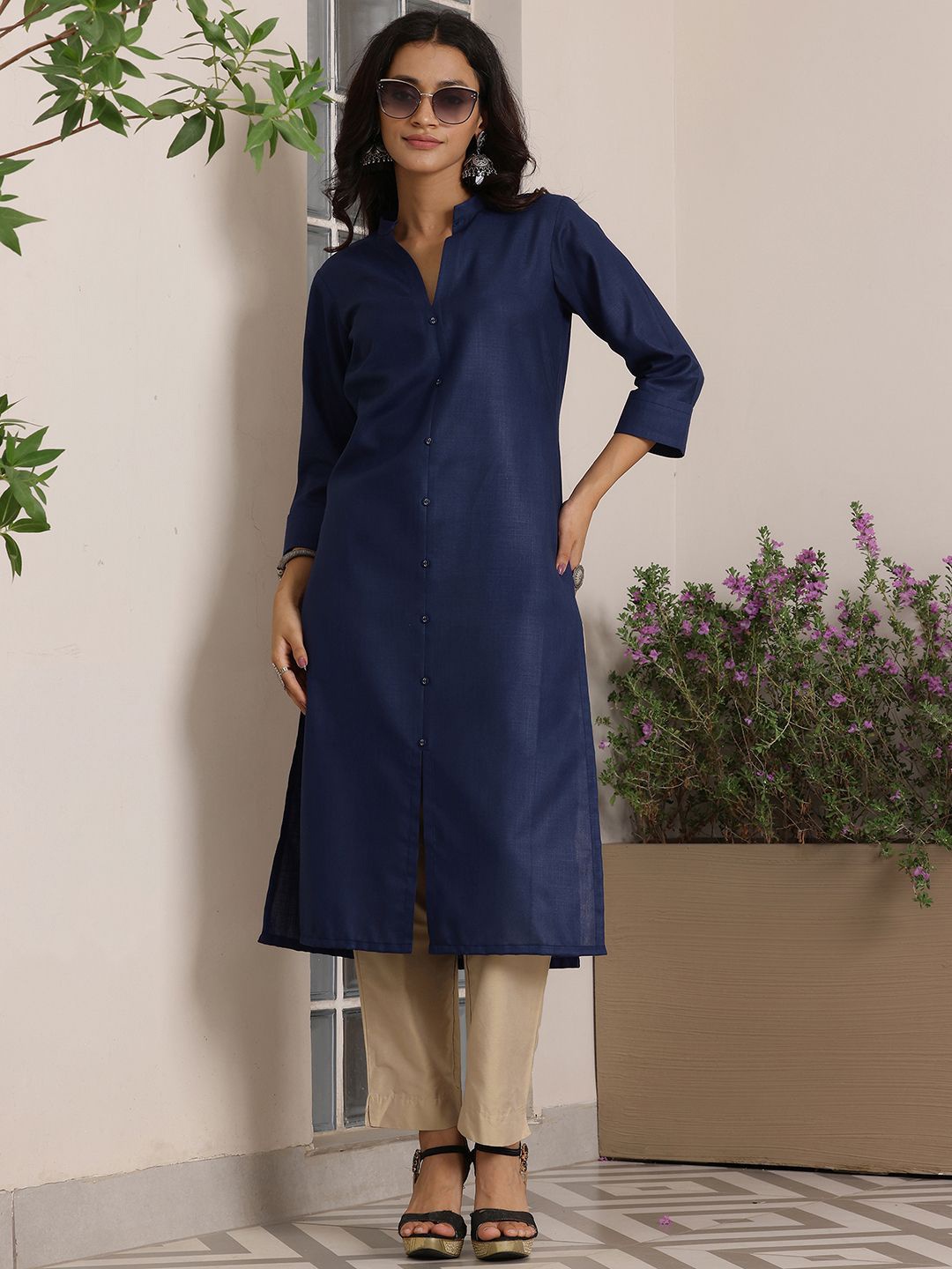 

Libas Mandarin Collar A-Line Kurta, Blue