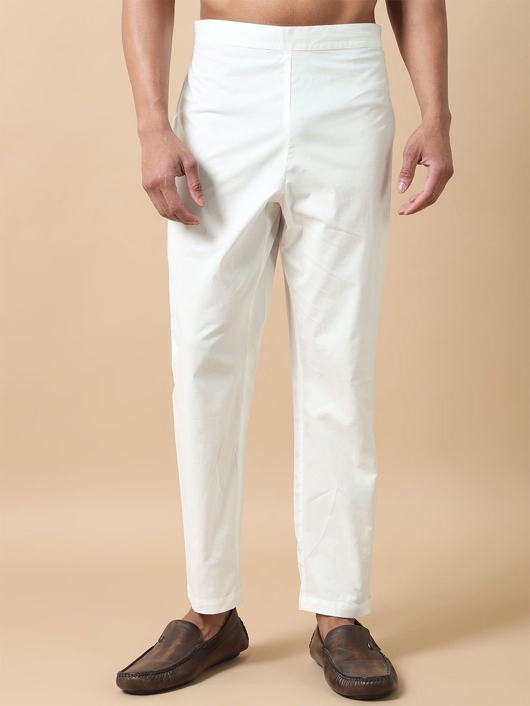 

FILORI Solid Men Mid Rise Pyjamas, White