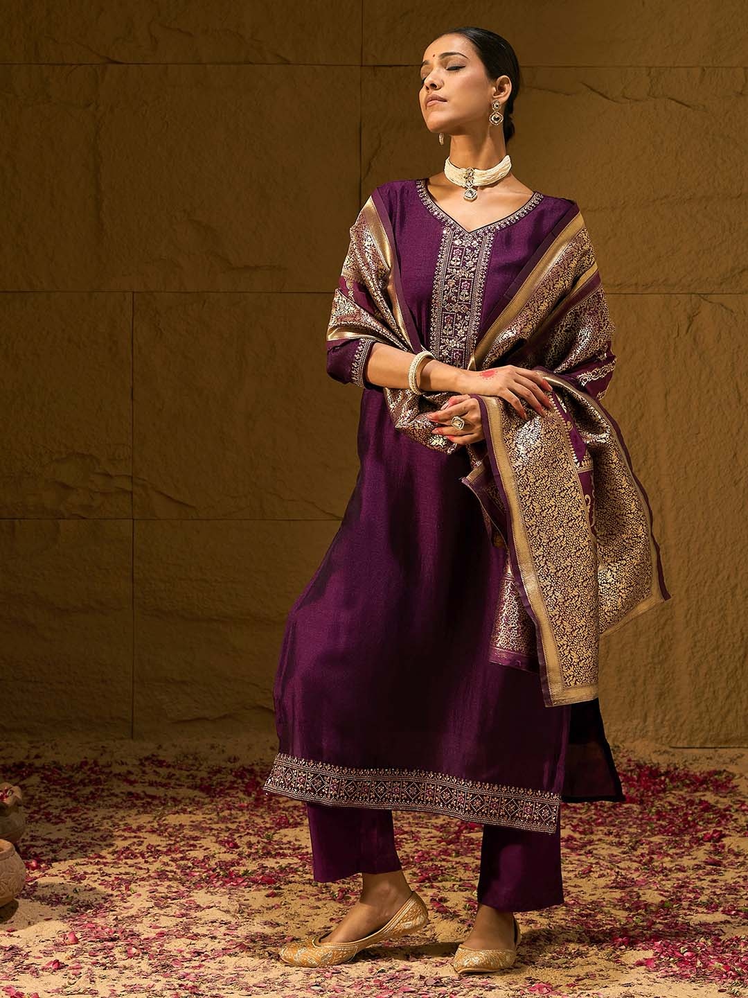 

Indo Era Burgundy Floral Embroidered V-Neck Straight Kurta with Trousers & Dupatta