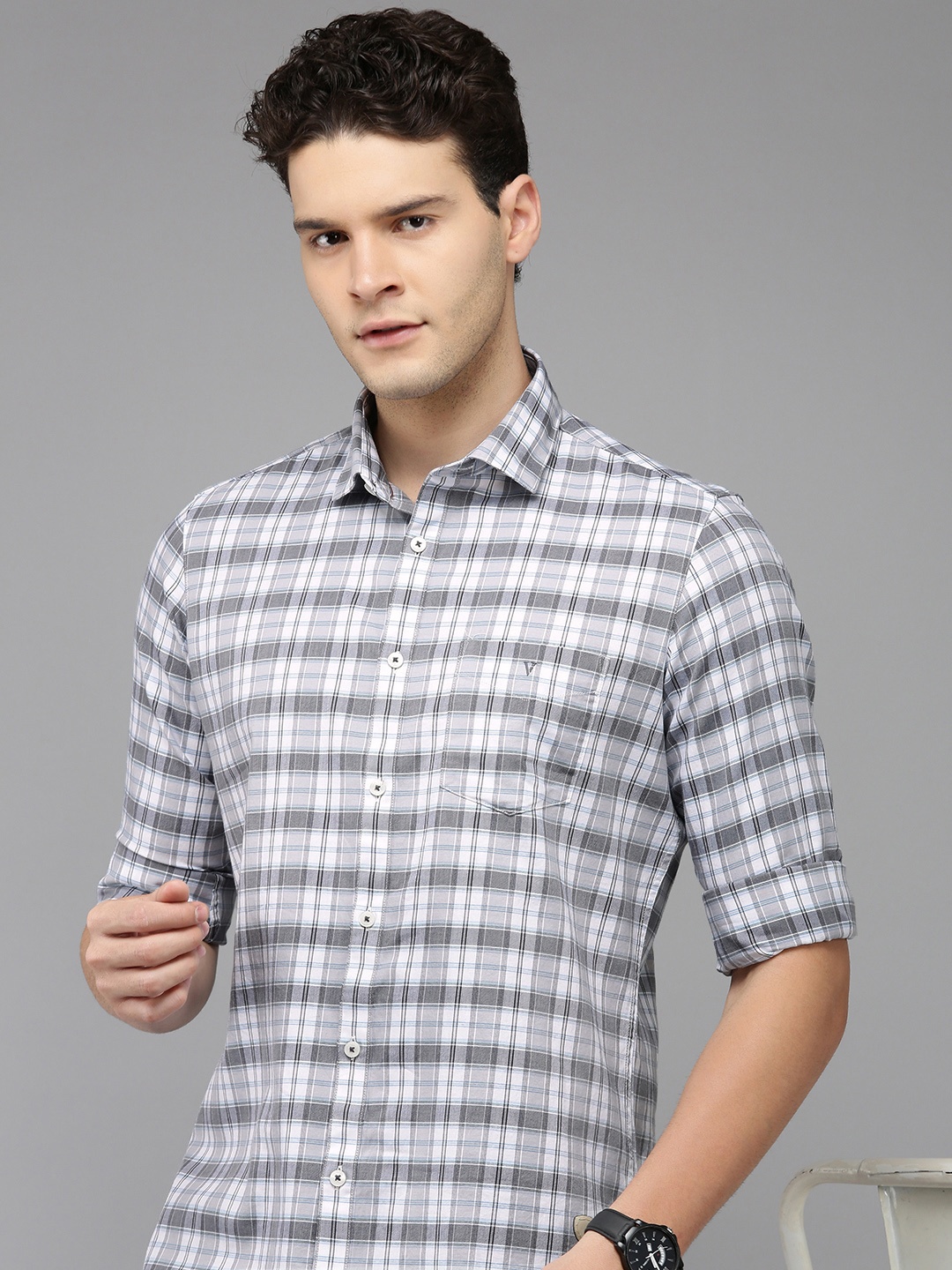 

Van Heusen Sport Pure Cotton Slim Fit Opaque Checked Casual Shirt, Grey