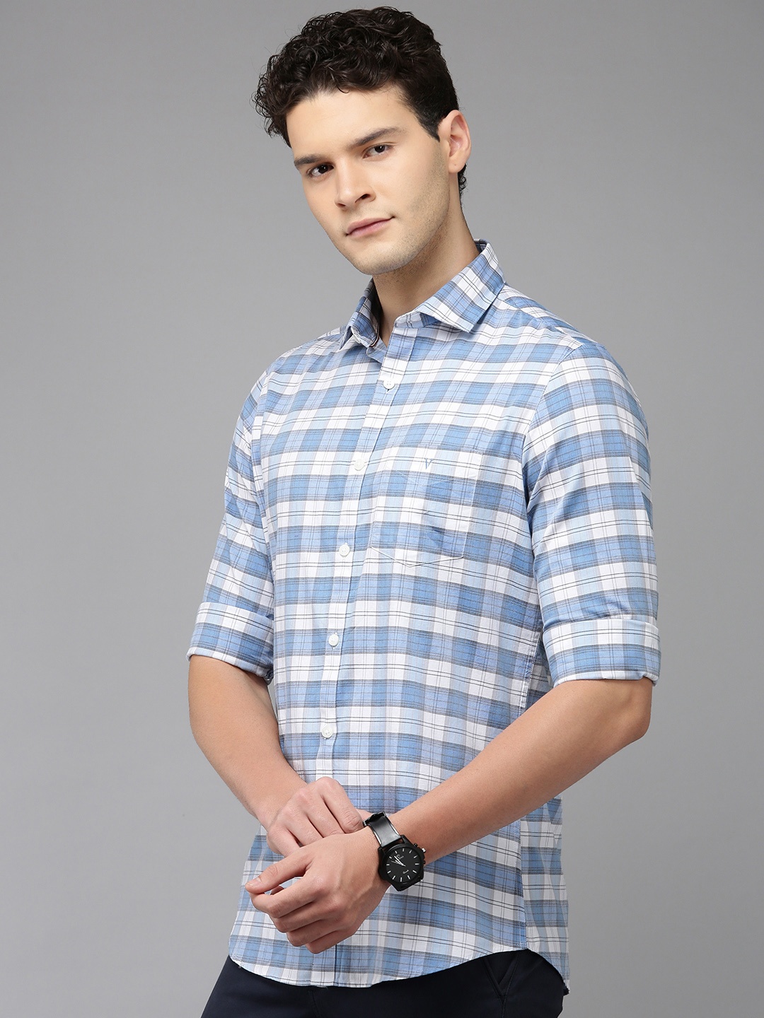 

Van Heusen Sport Pure Cotton Slim Fit Opaque Checked Casual Shirt, Blue