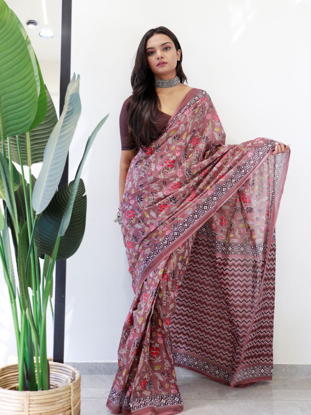 

Anouk Floral Print Pure Cotton Bagru Saree, Brown