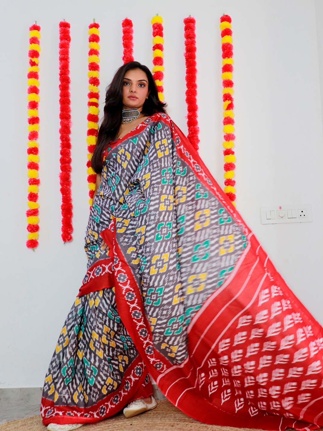 

Anouk Pure Cotton Bagru Saree, Grey
