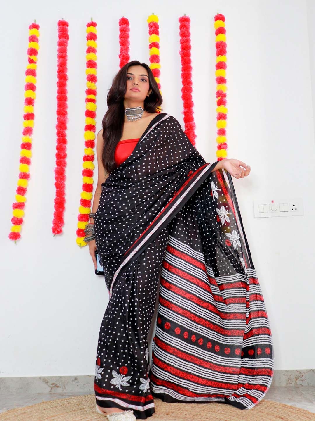 

Anouk Polka Dot Pure Cotton Bagru Saree, Black