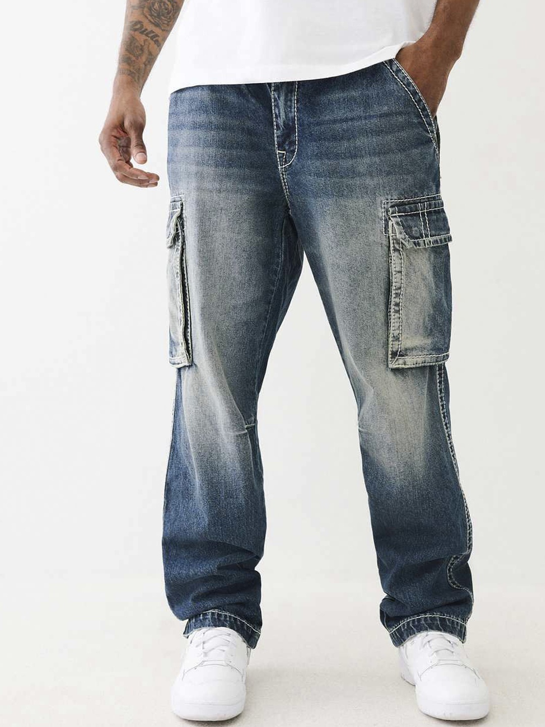 

True Religion Men Heavy Fade Cotton Cargo Jogger Jeans, Blue