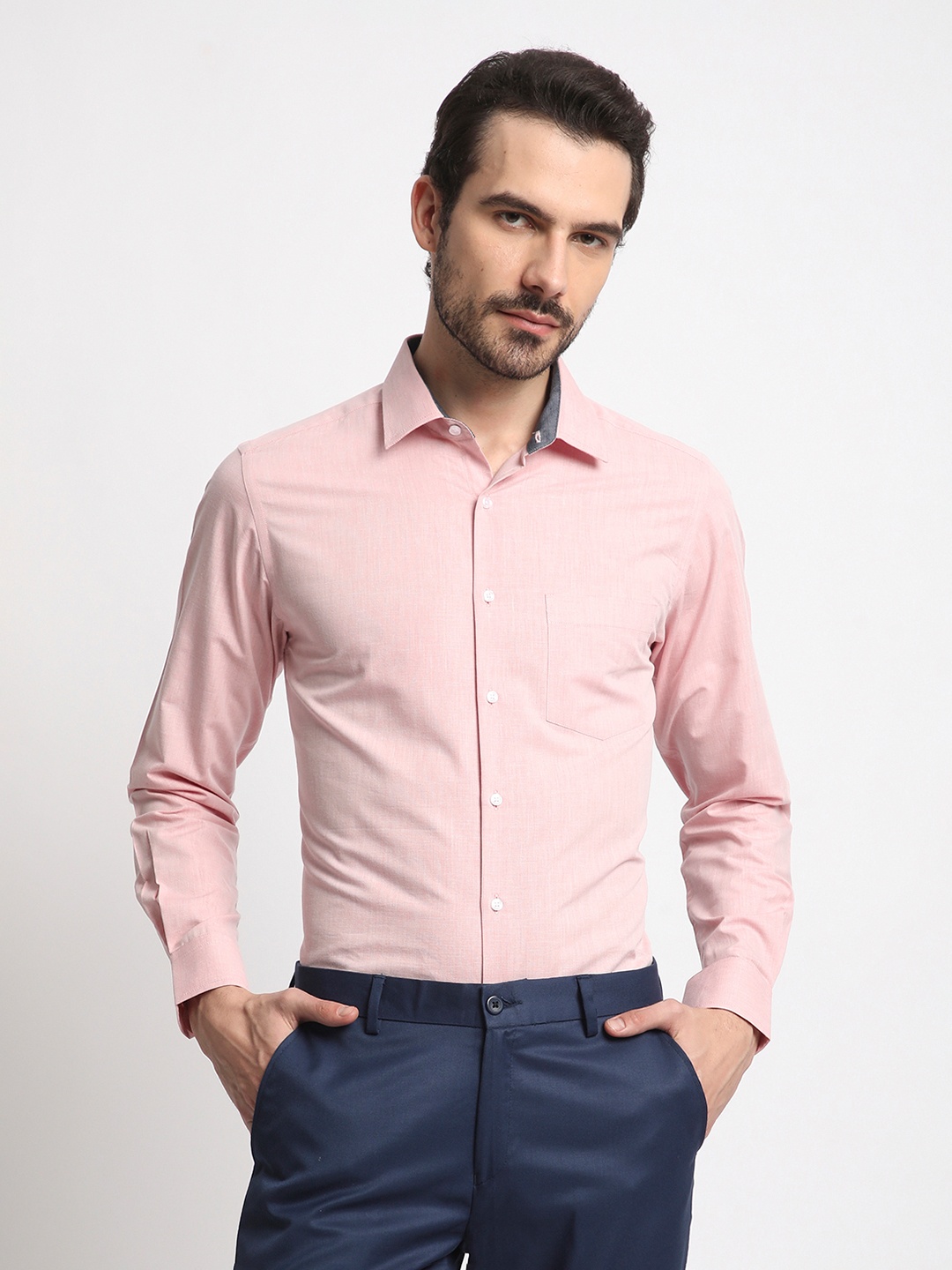 

IVOC Men Standard Spread Collar Solid Cotton Slim Fit Formal Shirt, Peach