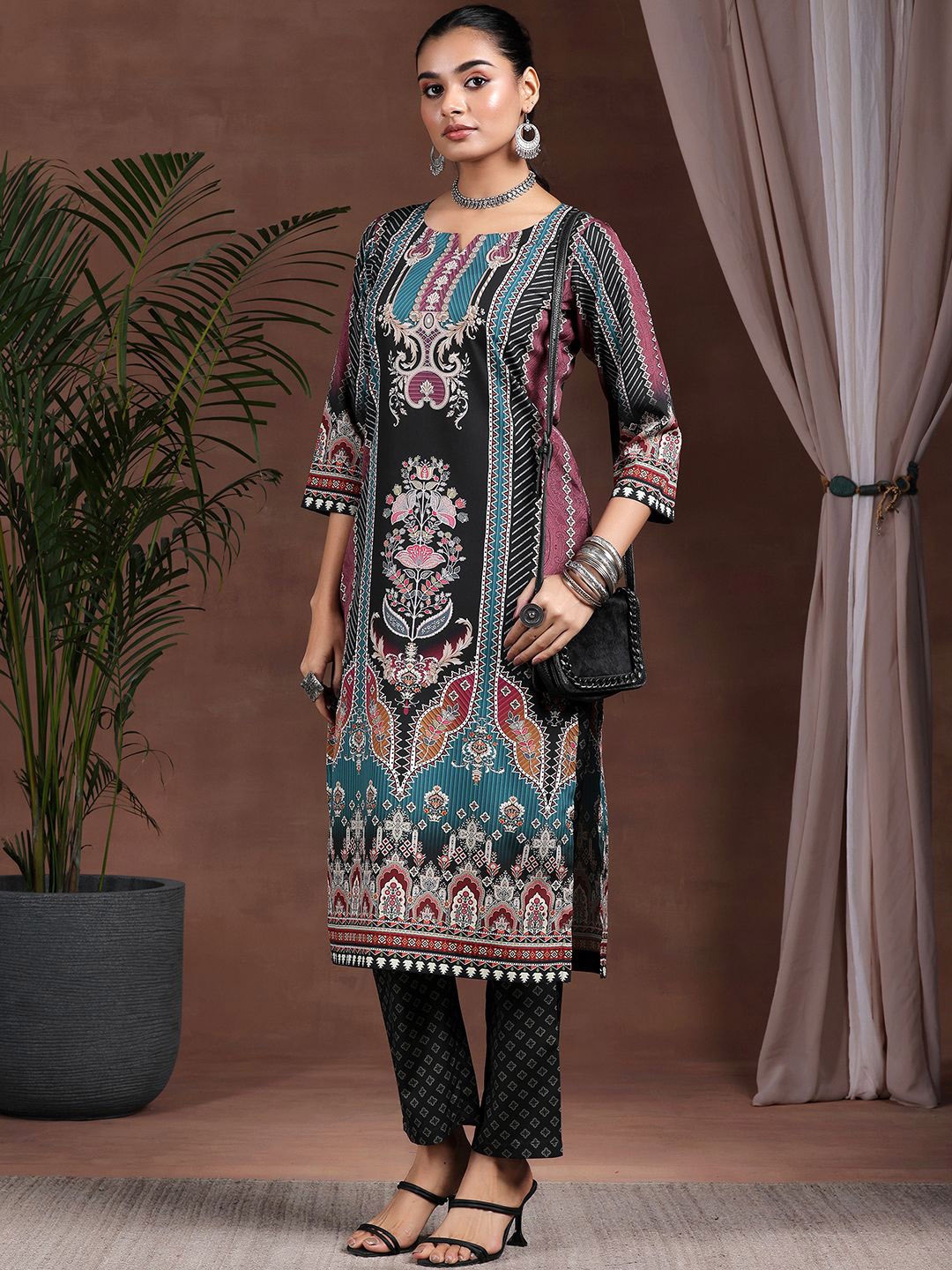 

Libas Ethnic Motifs Printed Round Neck Straight Kurta with Palazzos, Black