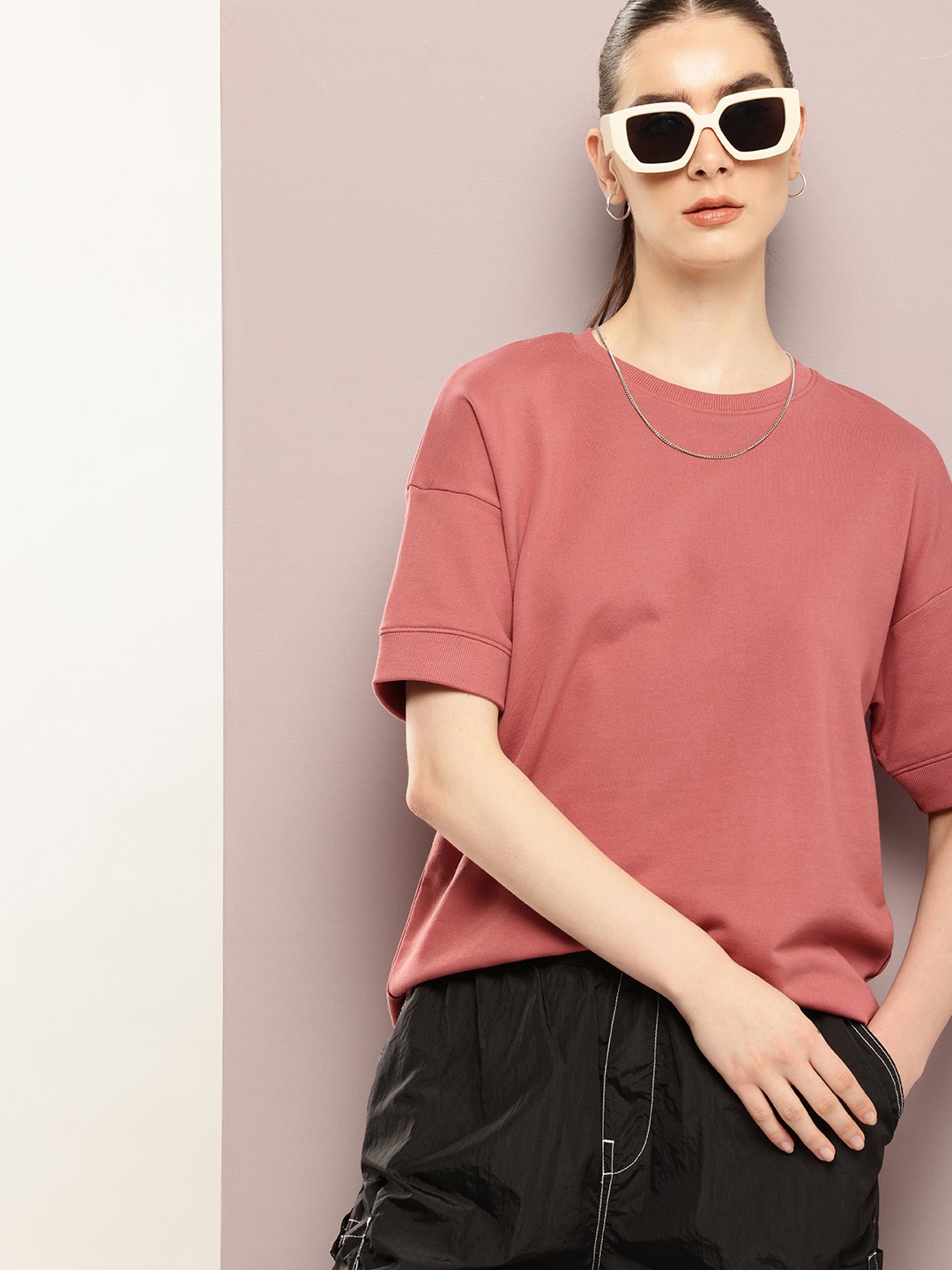 

DILLINGER Women Oversized Drop Shoulder Ultra Soft Drapey Cotton Crew Neck T-Shirt, Mauve