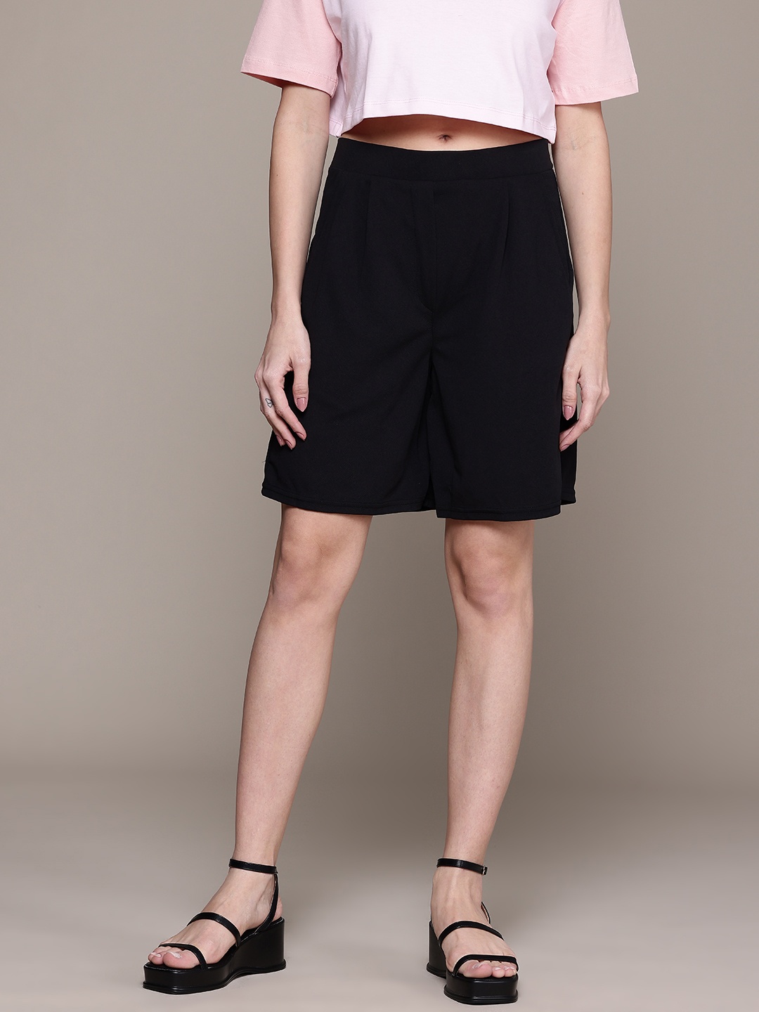 

Roadster Loose Fit Shorts, Black