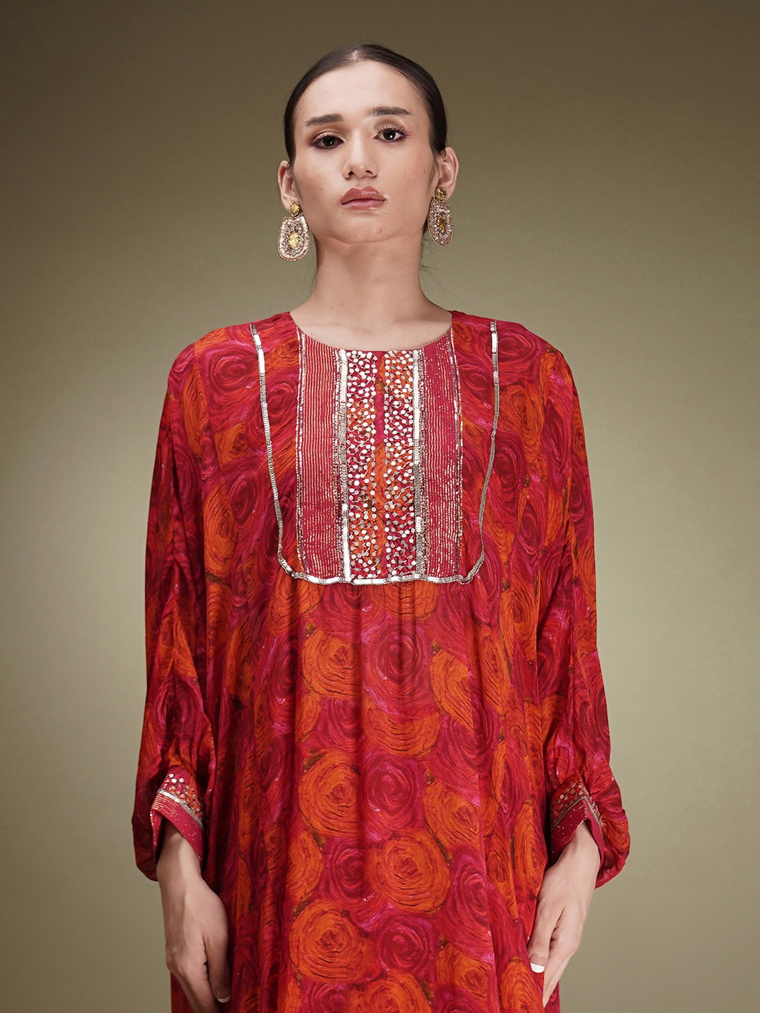 

Breathe by Aakanksha Singh Floral Printed Gotta Patti Silk Georgette Tunic With Palazzo, Red