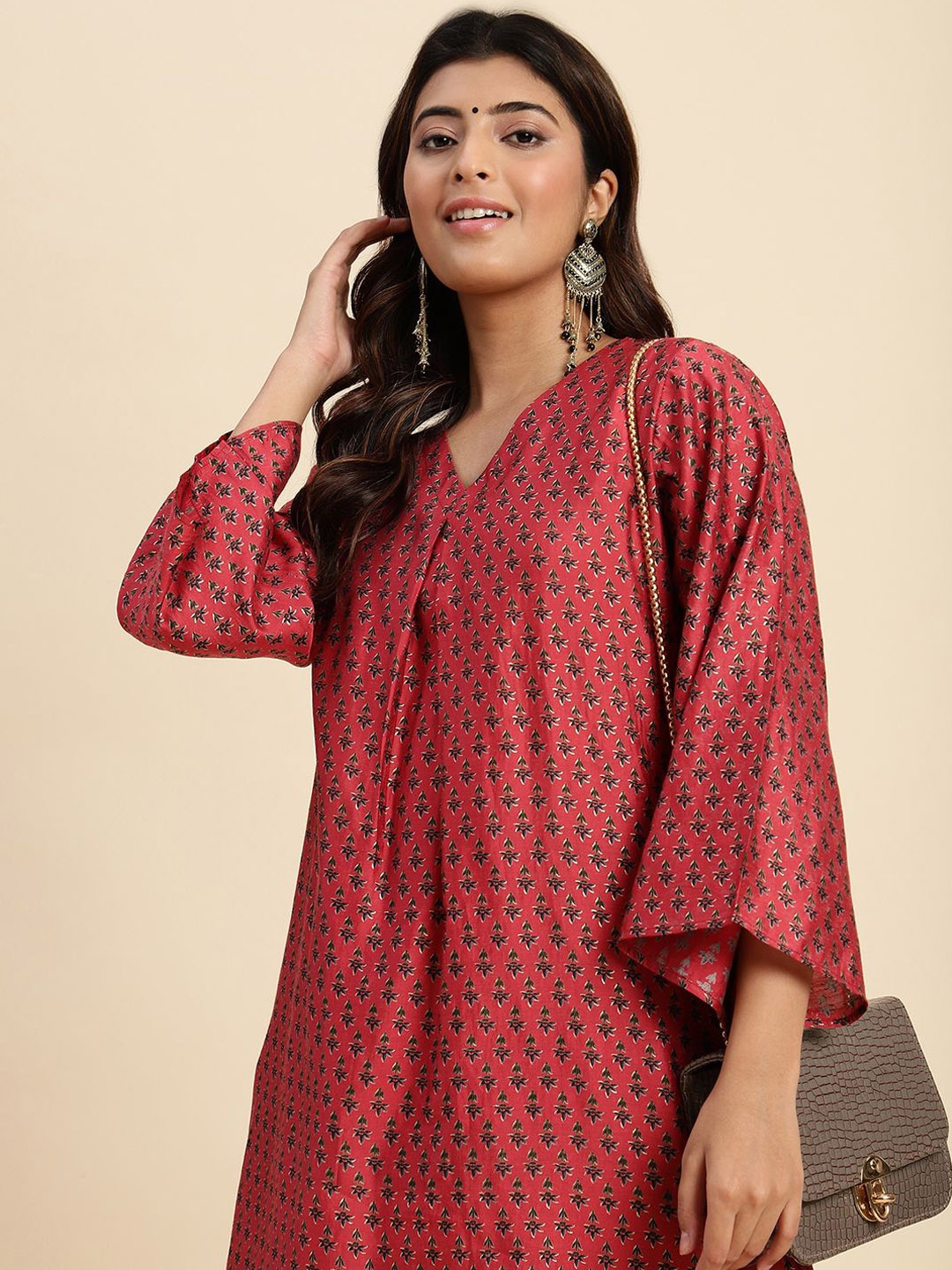 

V TRADITION Floral Printed Flared Sleeves Pure Cotton A-Line Kurti With Trousers, Maroon