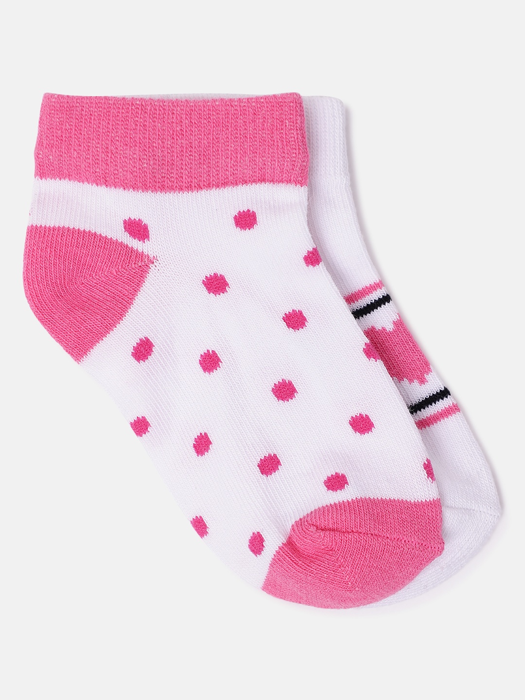 

Blue Giraffe Girls Patterned Ankle-Length Socks, White