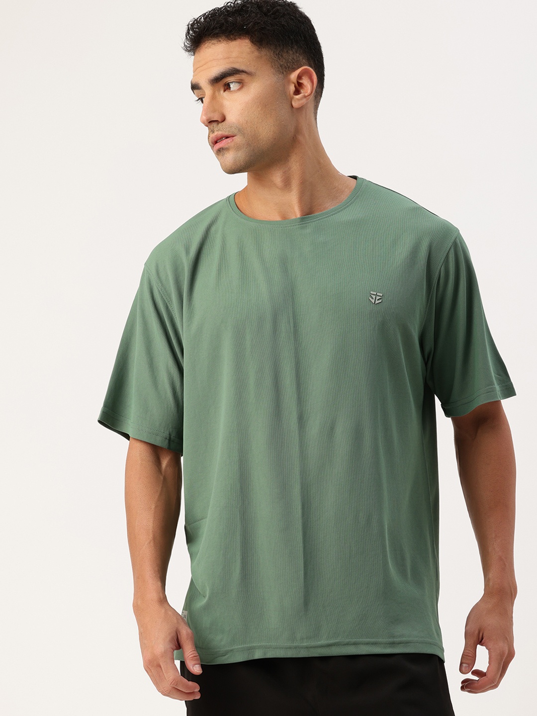 

Sports52 wear Drop-Shoulder Sleeves Relaxed Fit Dri-FIT Running T-shirt, Green