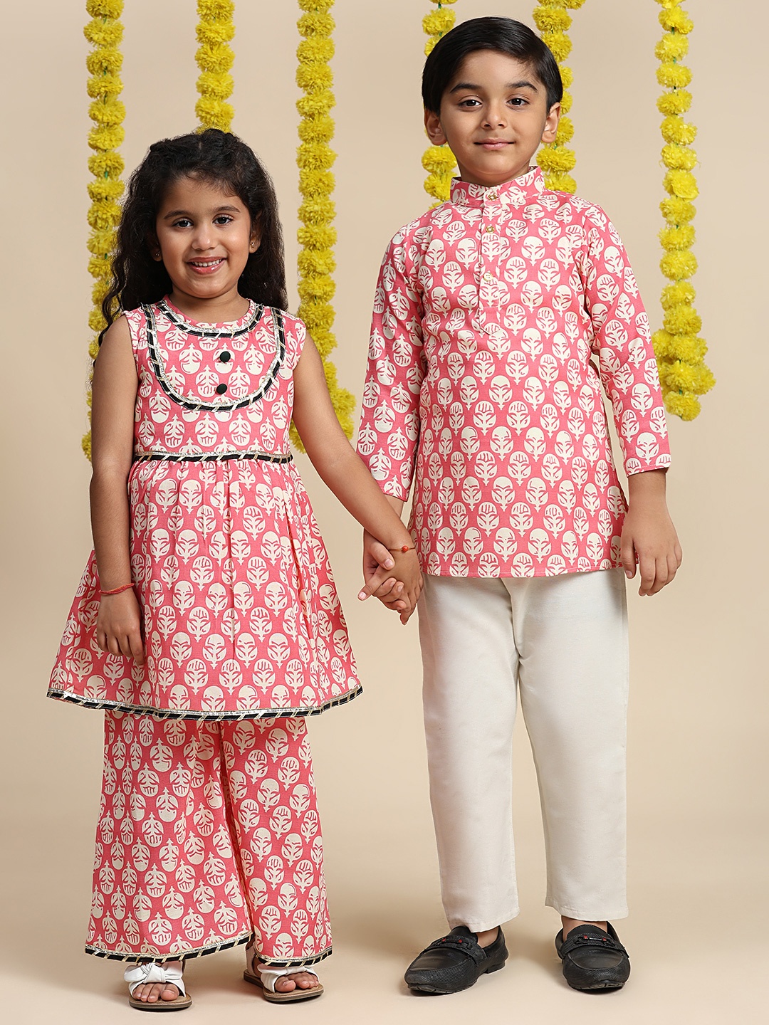 

Cutiekins Girls Floral Printed Regular Gotta Patti A-Line Kurta with Palazzos, Coral