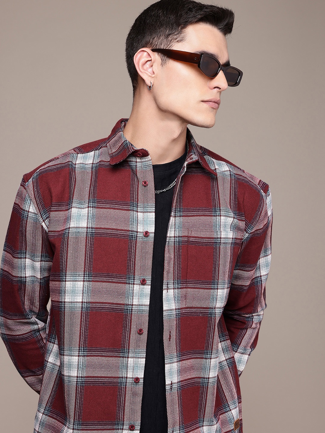 

The Roadster Life Co. Relaxed Fit Checked Casual Shirt, Maroon