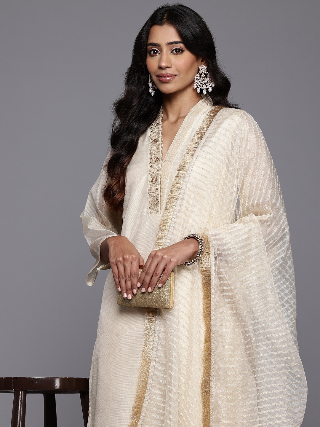 

Varanga Floral Embroidered Kurta with Trousers & With Dupatta, Cream