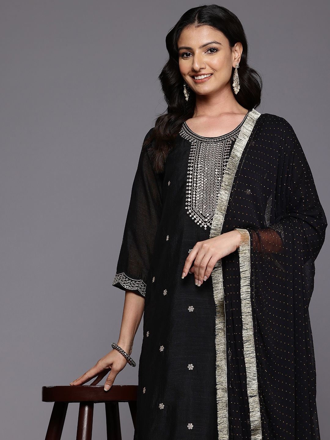 

Varanga Floral Embroidered Zari Pure Silk Kurta With Trousers & Dupatta, Black