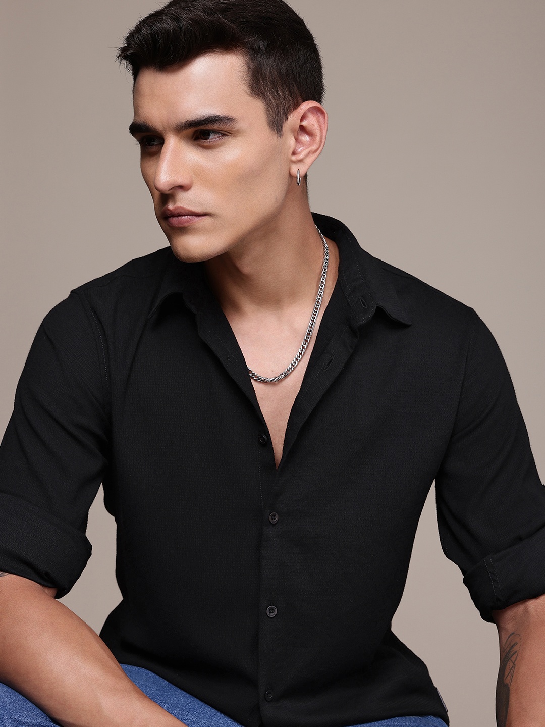 

The Roadster Life Co. Self Design Textured Opaque Casual Shirt, Black