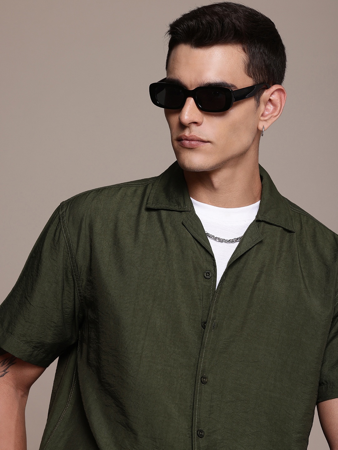 

The Roadster Life Co. Drop-Shoulder Relaxed Fit Casual Shirt, Olive