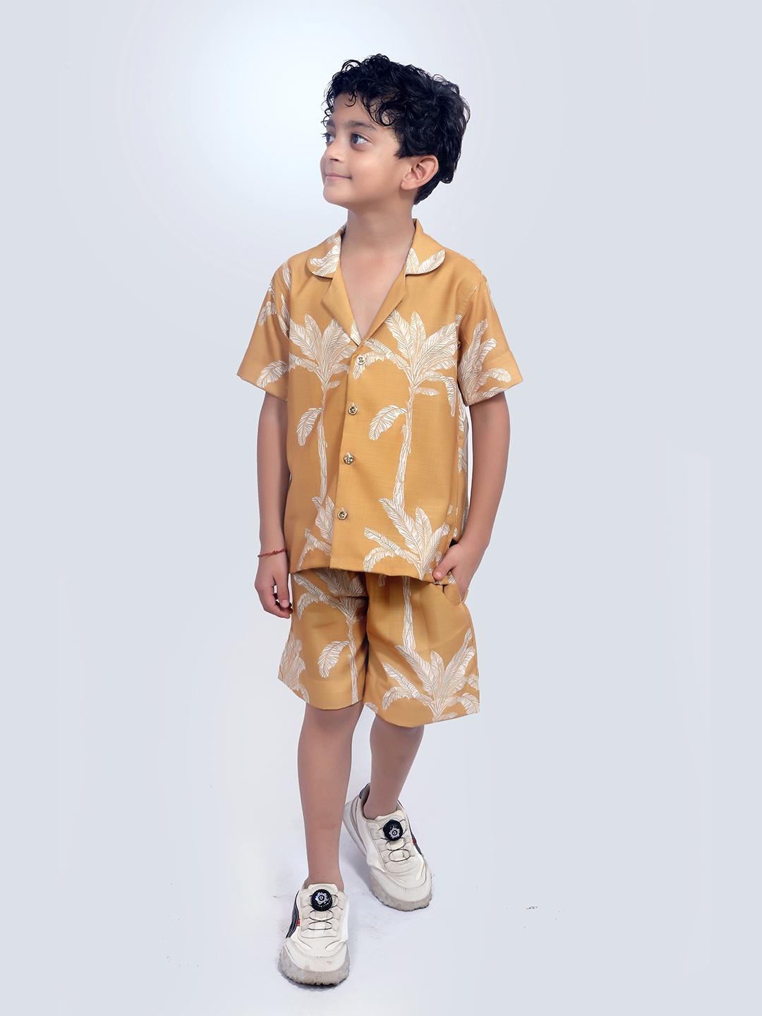 

TILISM Boys Printed Shirt with Shorts, Yellow